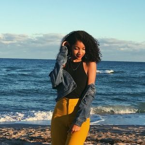 Meet your Posher, Allison